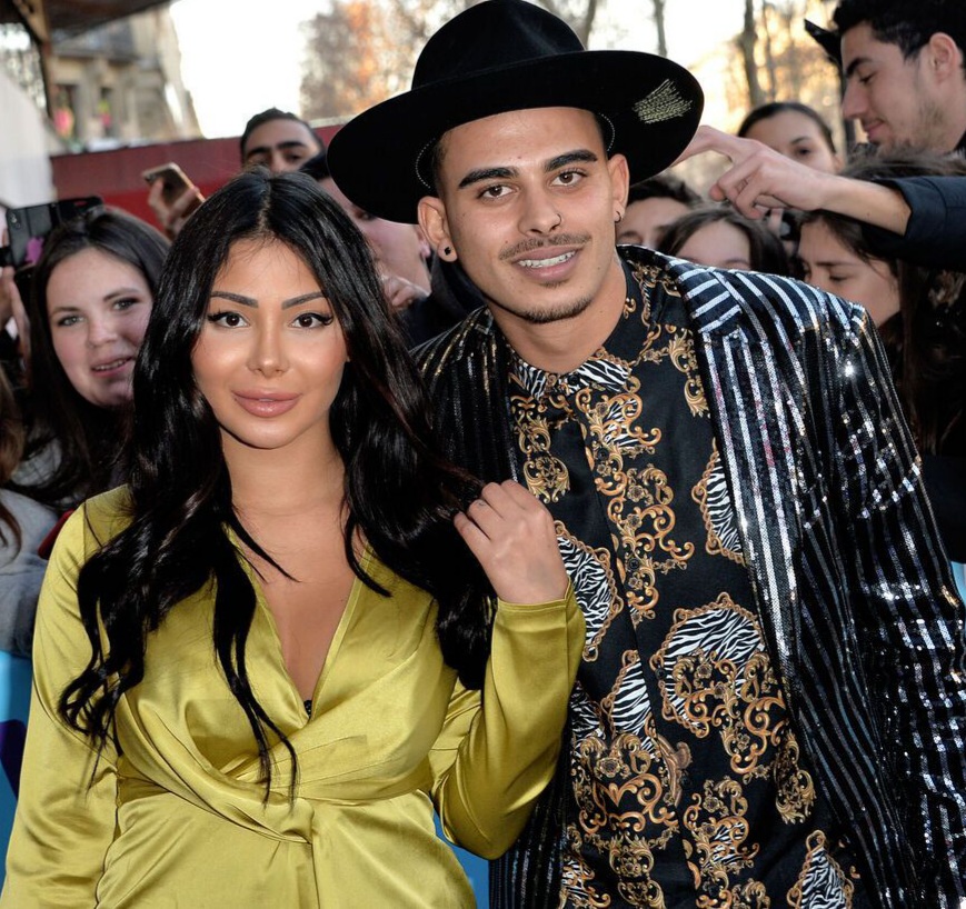 Greg Yega et Maeva Ghennam 