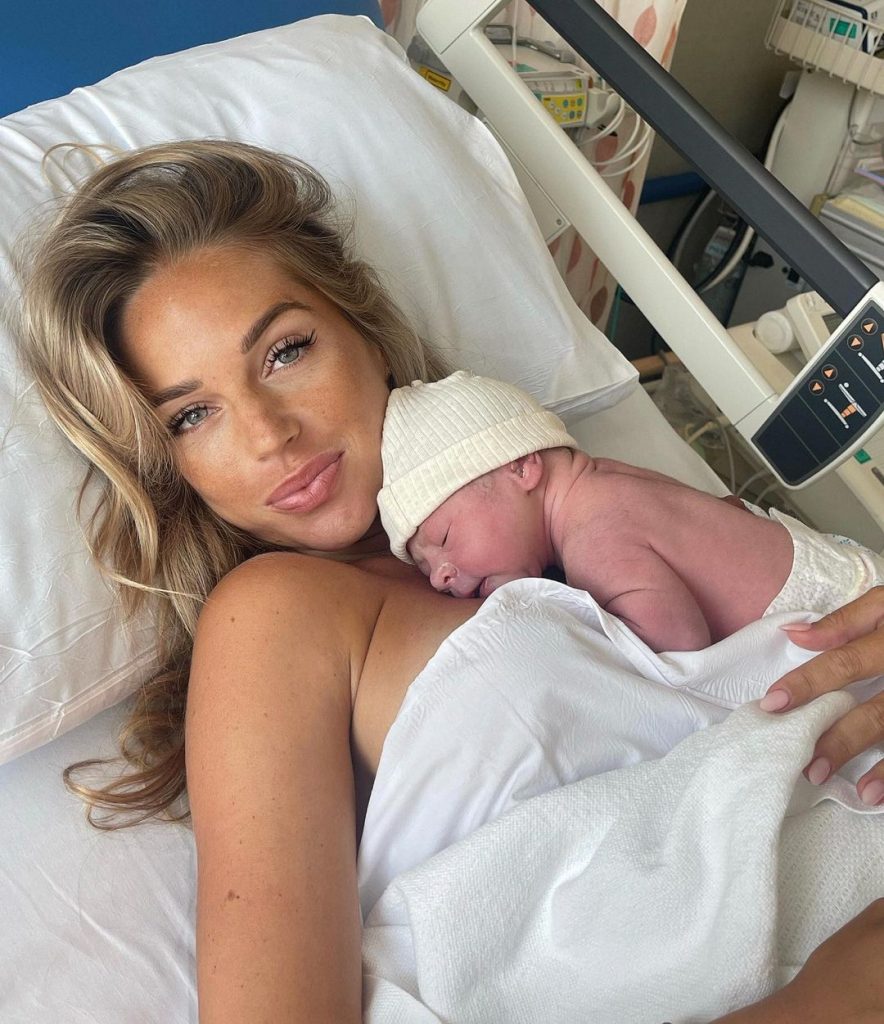 Maddy Burciaga et son fils Andrea Samat