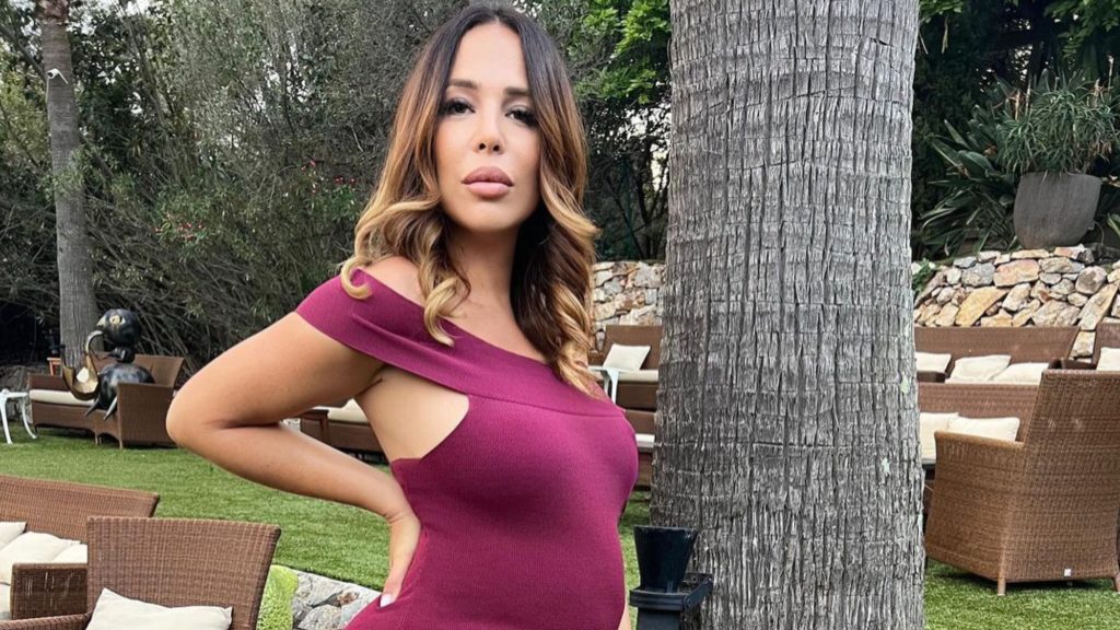 Kim Glow annonce le sexe de sa grossesse