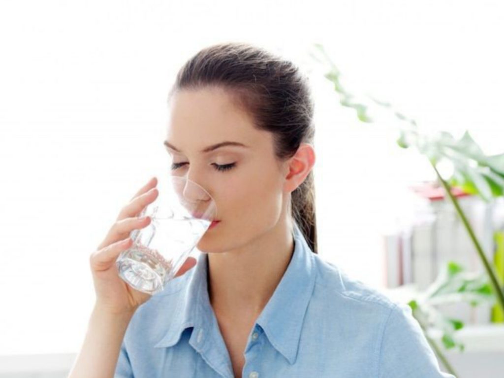 Weight loss drinking water