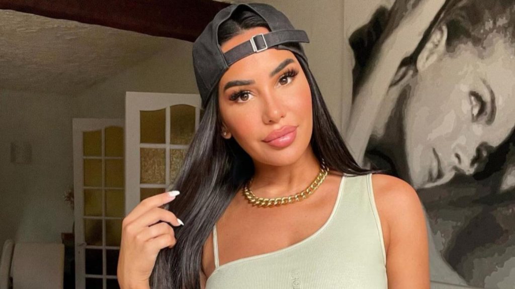 Milla Jasmine accusée de faux semblants